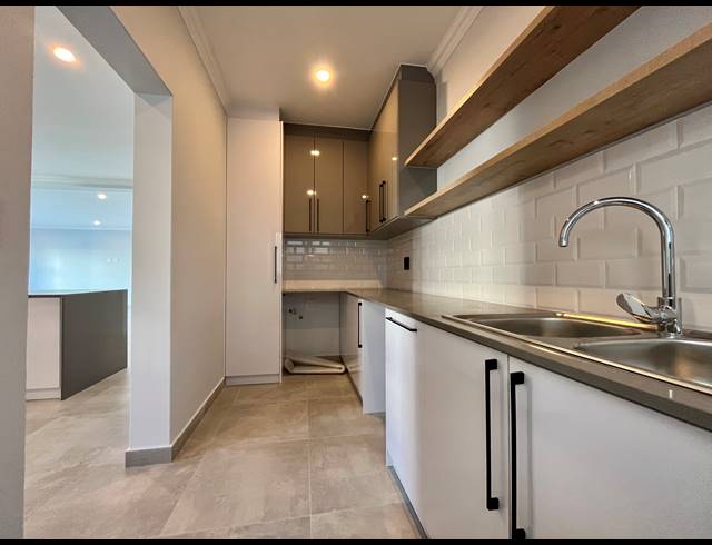 4 BEDROOM HOUSE FOR SALE IN SANDOWN